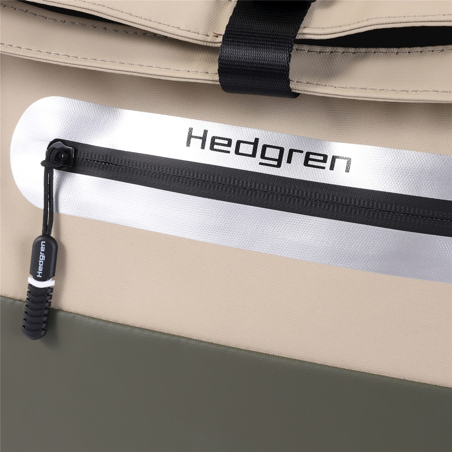 Hedgren Commute Bike Chain rugtas 18,2L Beige/Olive - Image 6