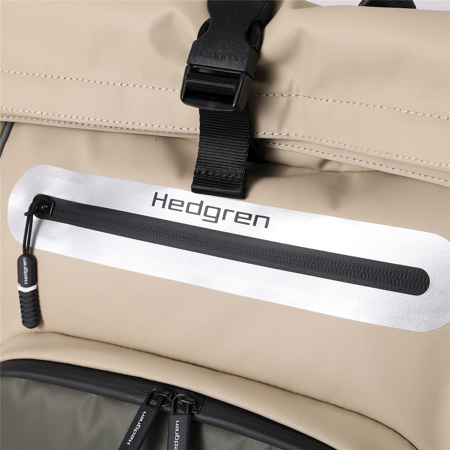Hedgren Commute Bike Hub rugtas 23,9L Beige/Olive - Image 4