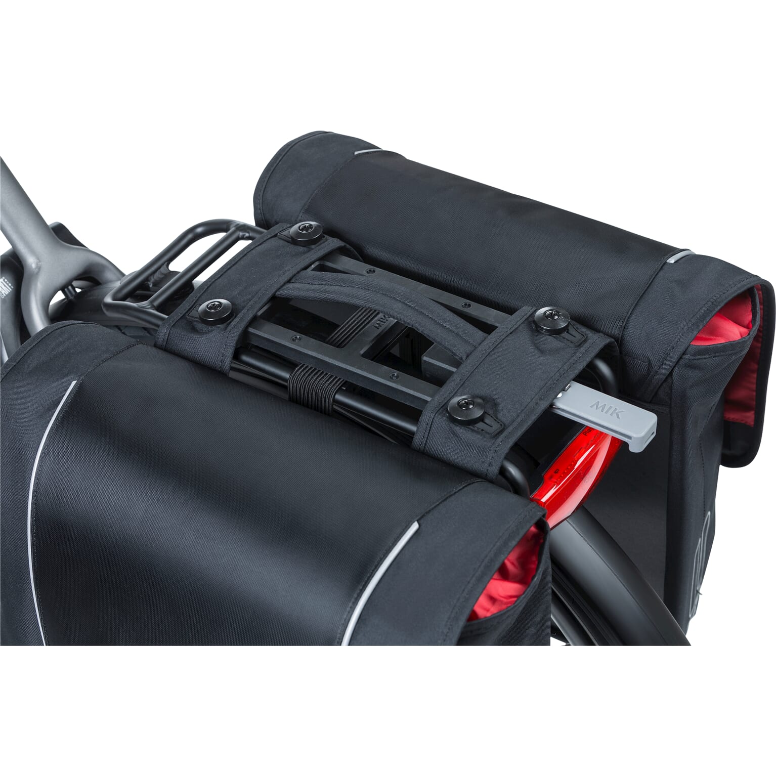 Basil fietstas dubbel Sport Design black MIK 32L - Image 7