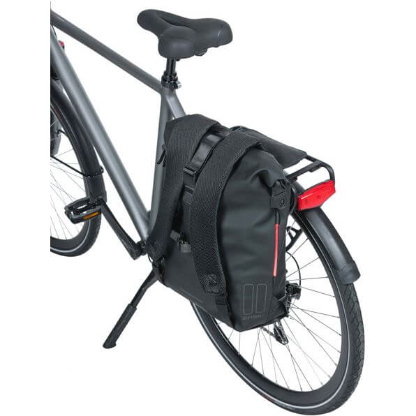 Basil rugtas SoHo Nordlight night zwart 17L - Image 8