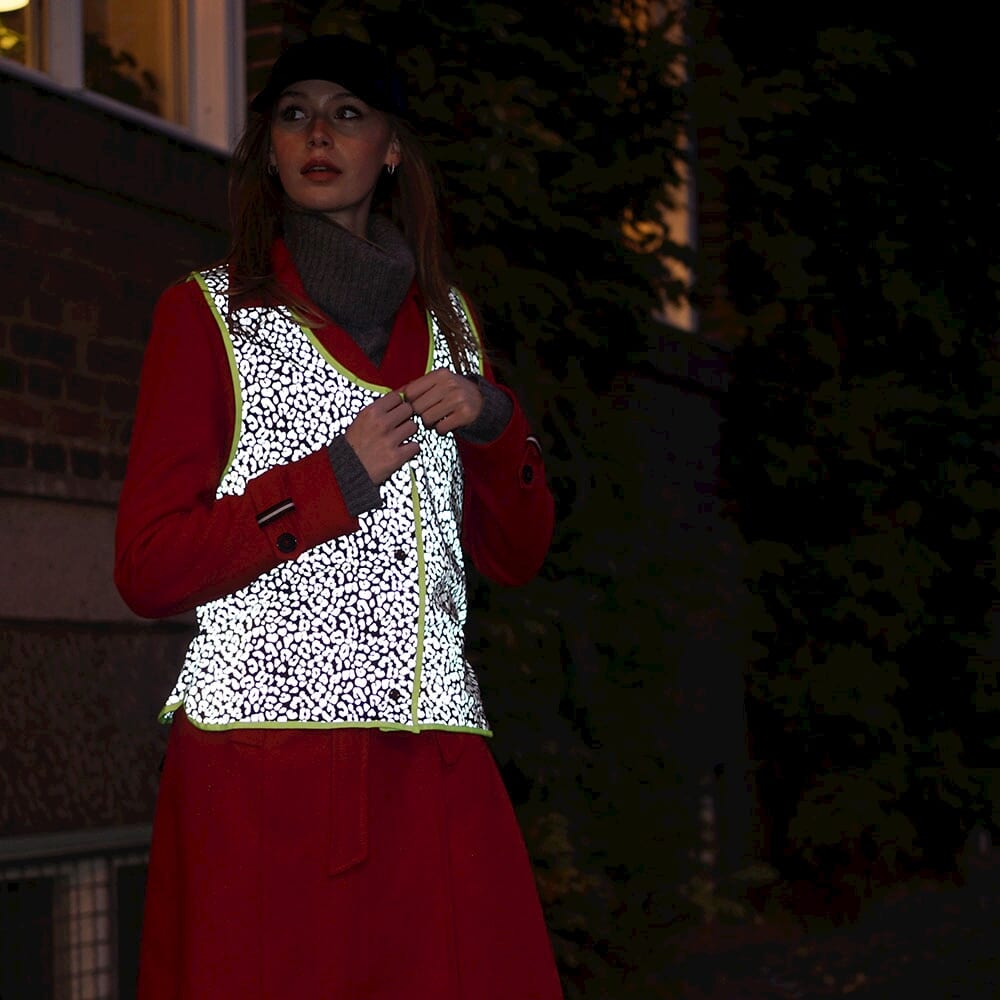 Weathergoods Sweden reflecterend vest Luna Leopard - Image 3